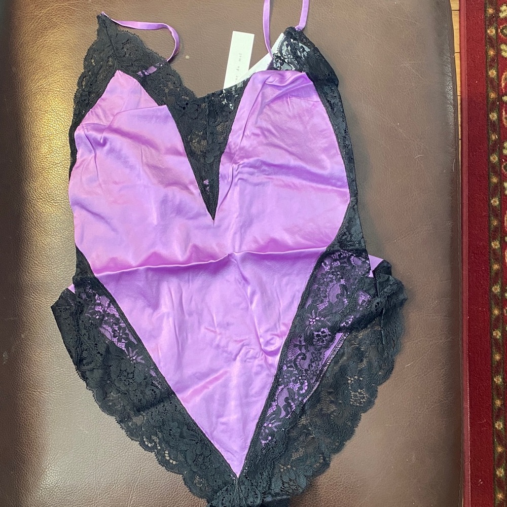 Fleur du Mal Lavender and Black Lace Chemise